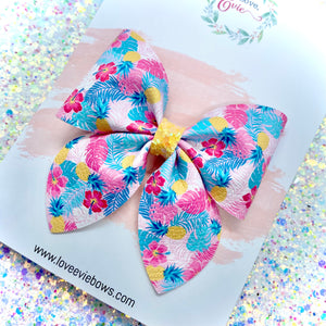 Lani Sailor Bow