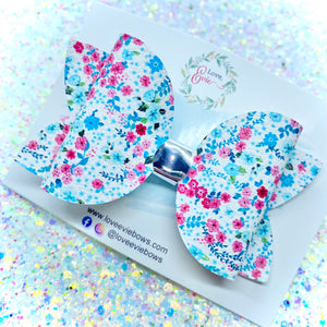 Harriet Signature Clip Bow