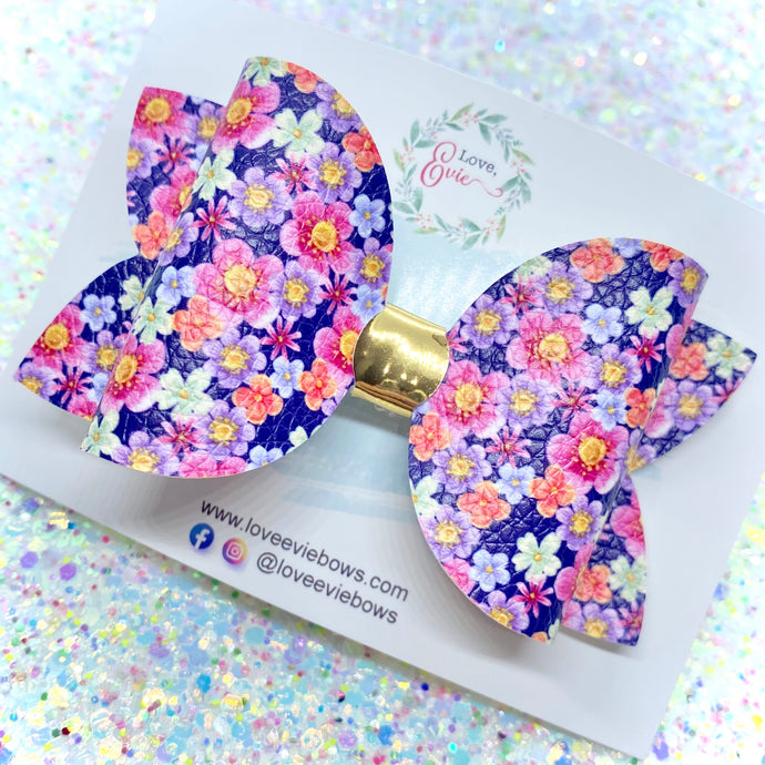 Gracie Signature Clip Bow